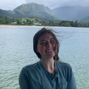 Meet your Posher, Chloe